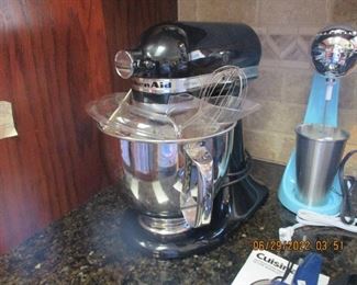 Kitchen Aid 325 W Artisan Mixer