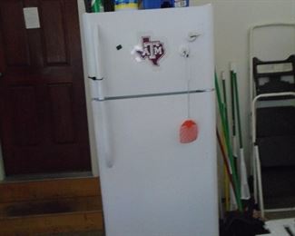 Fridgerator 