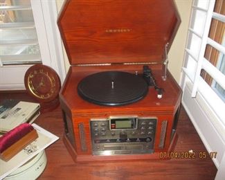 Crosby turn table and radio