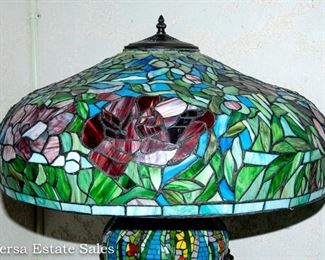 Tiffany Style Lamp