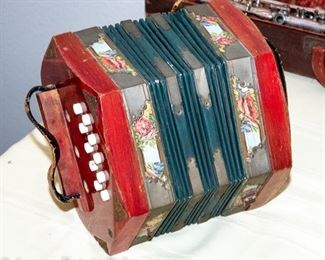Vintage Italian Concertina