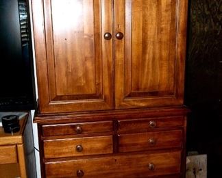 Armoire