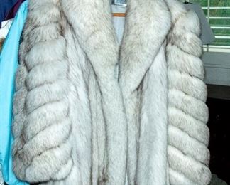 FUR Coat