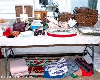 Tables of Deco and Textiles