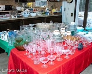 Tables of Vintage Glass - Crystal - Ceramics