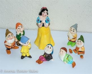 Vintage DISNEY Snow White and Dwarfs