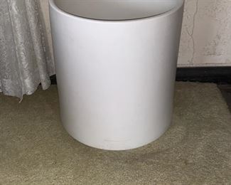 Mid Century Gainey Planter