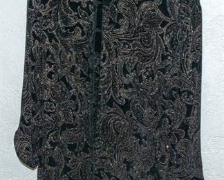 Lady's Clothing