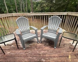 Patio lounging chairs 