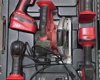 DURABUILT 5 piece 18v Tool kit (including rechargeable drill, lights, saw, etc.)