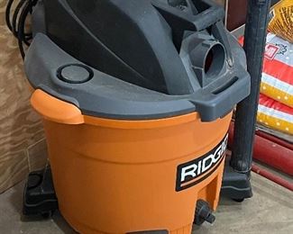 Rigid wet/dry shop vac 12 gallon 5 amps 