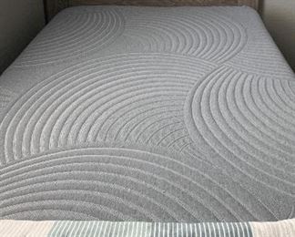 Twin Mattress/BS, Bedding