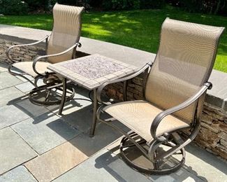 Tropitone Swivel Rockers & Side Table