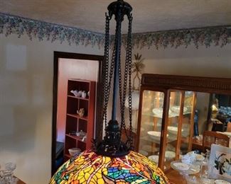 Vintage Tiffany Style Hanging Lamp