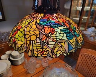 Vintage Tiffany Style Hanging Lamp