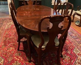 LOT 58  Mahogany Dining table and 8 QA Chairs     1000