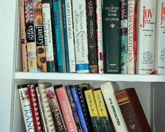 Shelf Lot 1  Cookbooks, Joy Cooking     25  for all