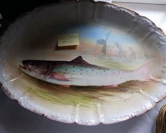 Lot 98  signed fish platter     100