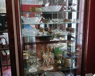 Lot 113  Curio with Sliding door    300  No contents