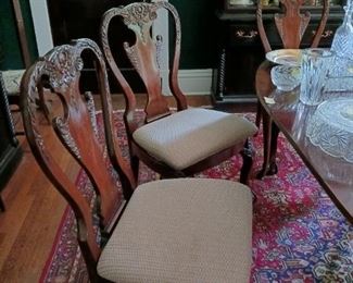 LOT 58  Mahogany Dining table and 8 QA Chairs     1000