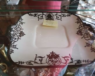 Lot  120  Beleek Cake tray    30
