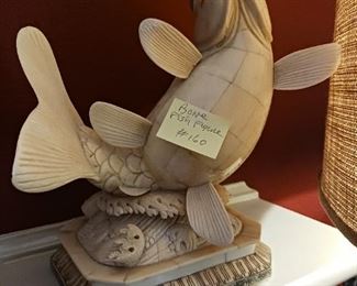 Lot 160    Bone Decor Fish  figure       40
