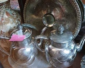 Lot 180  Mixed lot 6 pieces silverplated     30