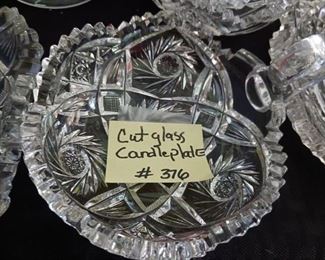 Lot 376 Cut glass small Handled Knappy    15