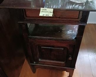 Lot 408a washbowl Table    100