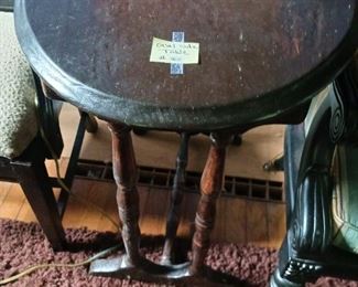 Lot405a  Oval table   100