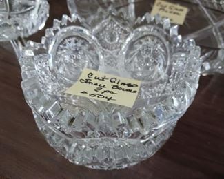 Lot 504  2 small cut berry bowls  15 