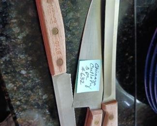 Lot 632 Chicago cutlery 3 pc    10 all
