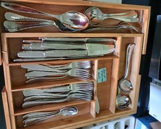 Lot 633  2 Trays Reed & Barton Hammered Stainless 100