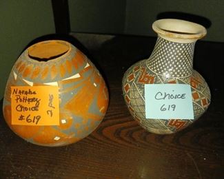 Lot 619   CHOICE Decorated Navajo pottery 25 each