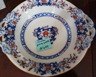 Lot 644 Minton Gaudy Dutch footed Bowl    50