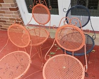 Set Cafe Mesh Iron Chairs    40 all