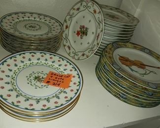 Lot214  Group lot newer Limoges dessert plates 80 all