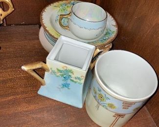 Lot 729 Group lot Handpainted China  20 all