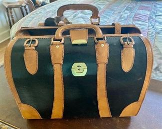 Vintage Leather Carry Bag