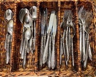 Oneida Sheraton - 40 piece 