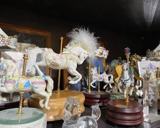 Carousel music boxes