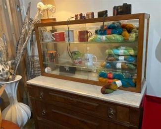 Pretty marble topped dresser 