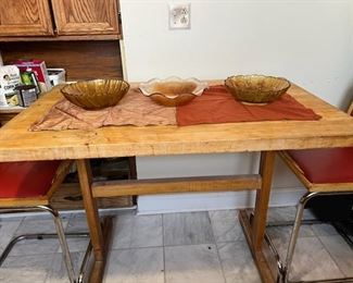 Highboy Kitchen/Dining Room Solid Oak Table & 2 Chairs 