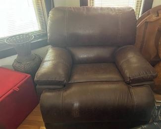 New Never Used Automatic Reclining Chair
