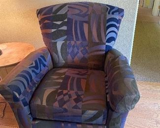 sitting chair