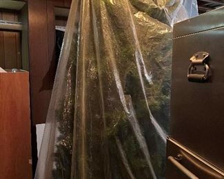 9 ft Christmas tree