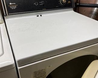 Gas dryer