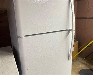 Maytag refrigerator
