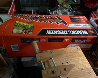 Black & Decker hedge trimmer