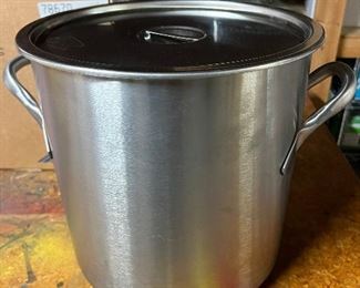 24 qt stainless steel stock pot